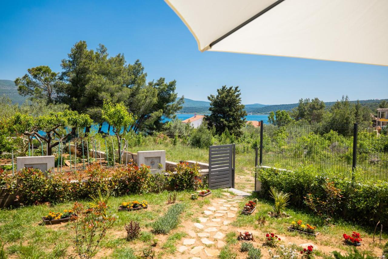 Apartmani Lelu Pridraga Exterior foto