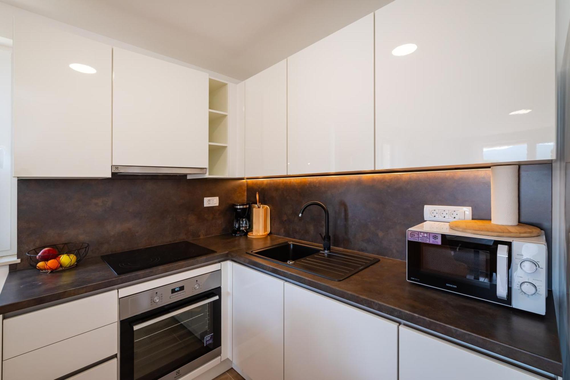 Apartmani Lelu Pridraga Exterior foto